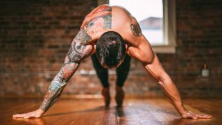 AloMoves - True Strength Evolution 3 AloMoves - True Strength Evolution 3