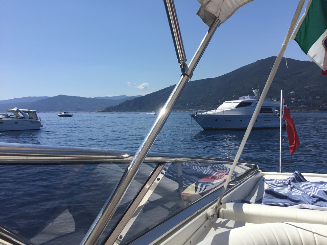 BFFEF1BD-222B-459A-B093-226B8B6D1097