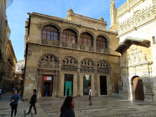 Las dos y una noche en Granada - Blogs de España - 24 Octubre. Introducción y Día 1. Catedral, capilla real y mirador San Nicolás (8)