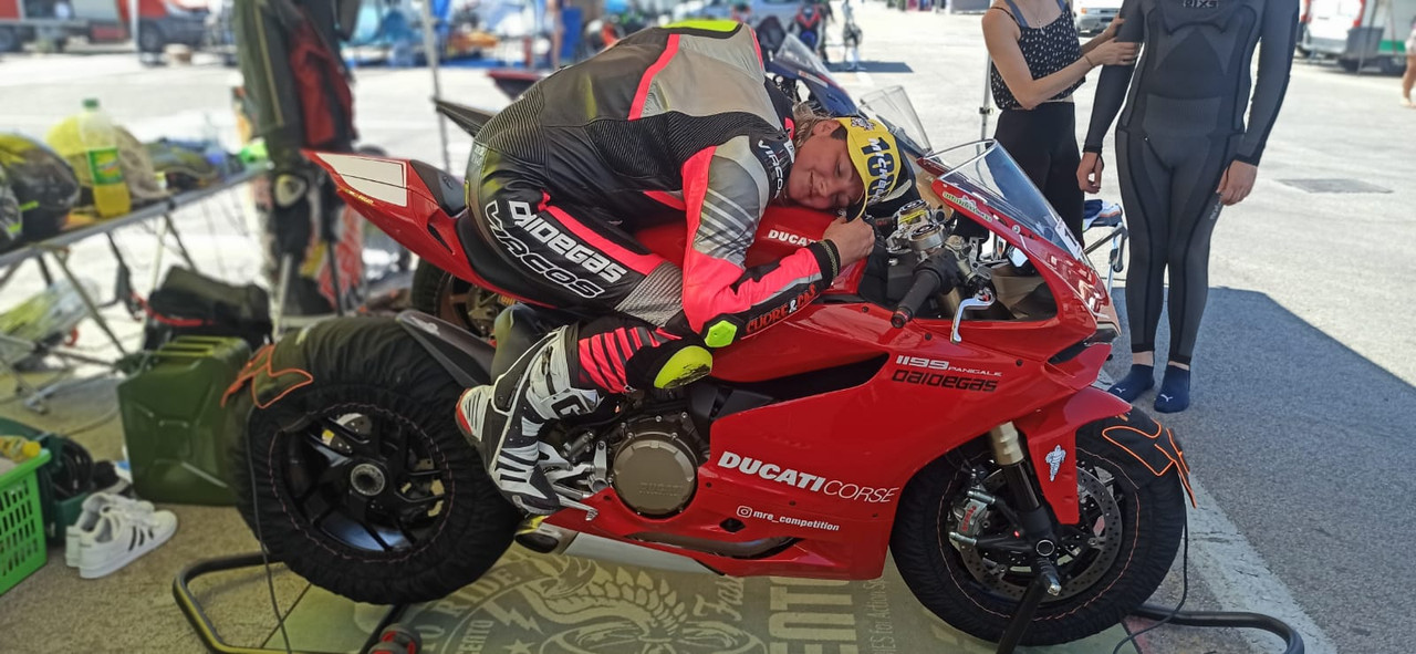 E3410A31-4CB9-47FD-BB7D-D7790382DE4D