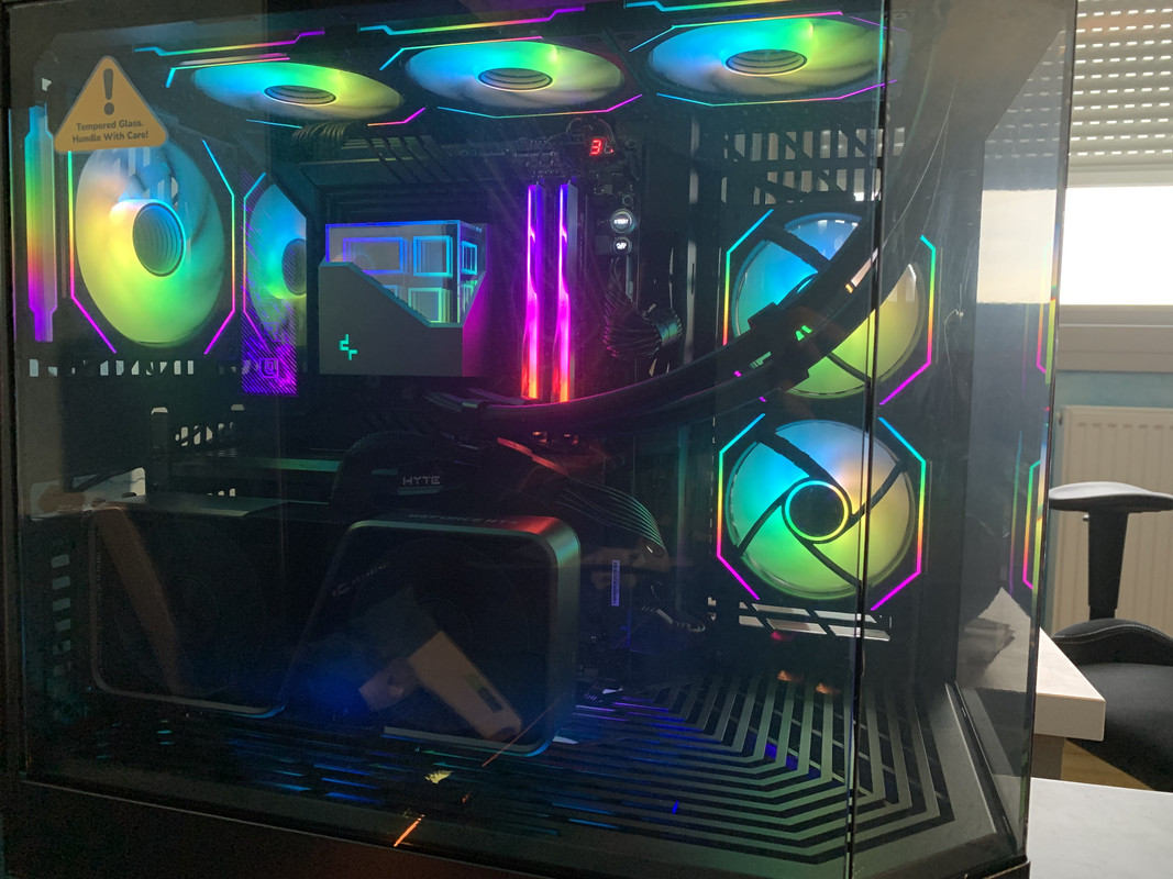 52B3AC23-AD3A-4F28-91C7-0FB9321423E8