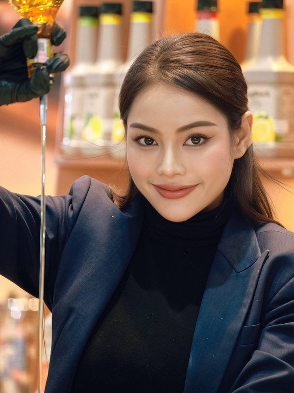 ดารัตน์ ฉับพลัน ศิษย์เก่าหลักสูตรเทียบโอนความรู้ฯ วิทยาลัยดุสิตธานี กับเส้นทางการเรียนรู้ที่ไม่เคยหย
