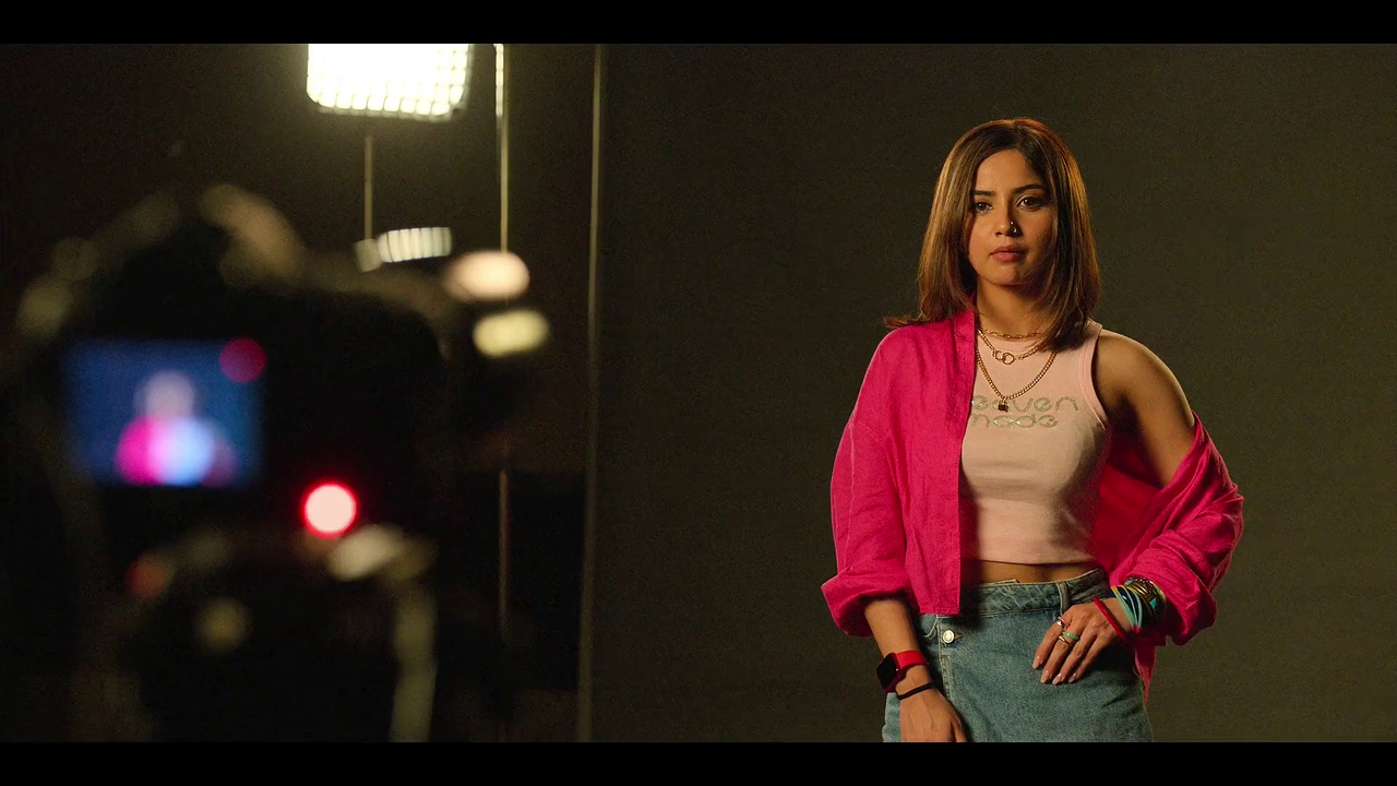 vlcsnap-2023-12-16-02h38m30s241