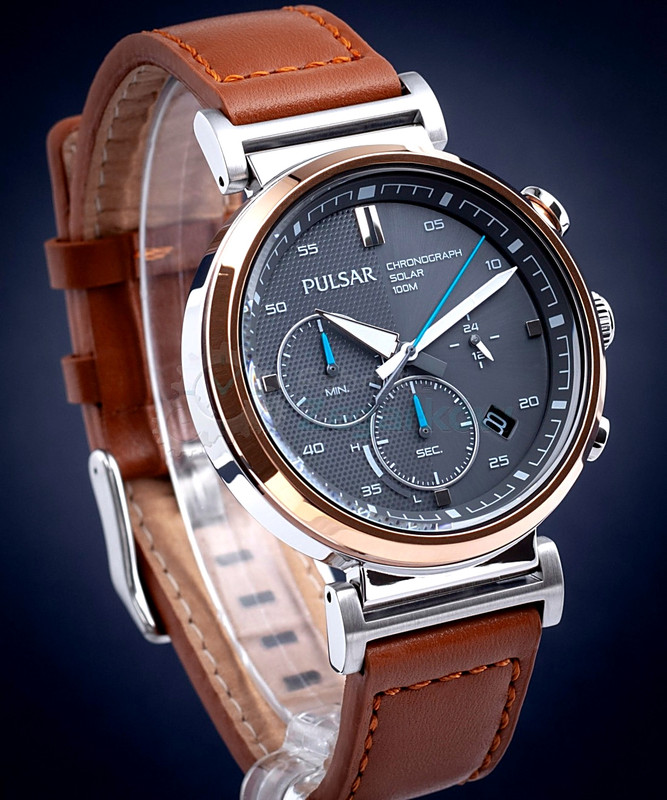 Pulsar-solar-chronograph-pz5070x1-In-Pix