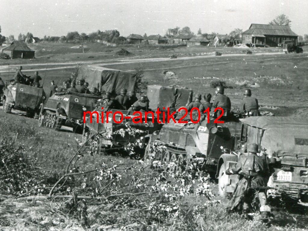 Foto - Spähpanzer Karlsruhe mit Panzersoldate2