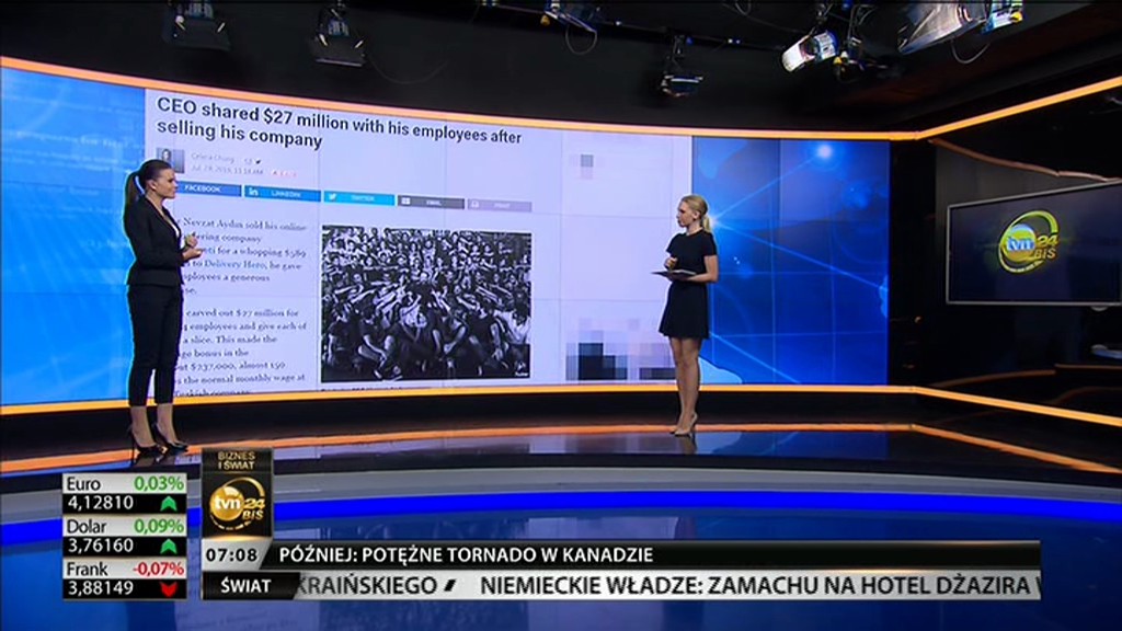 vlcsnap-2015-07-30-19h03m09s68