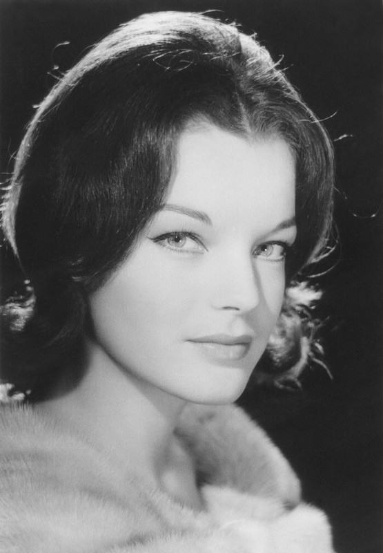romy_schneider_jr72