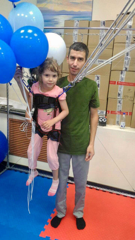 858B9B57-3AAE-40C2-8F5F-C224E2C8EB94