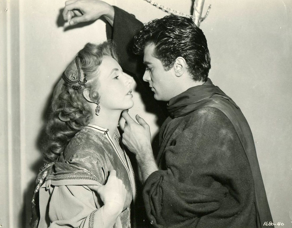 Piper_Laurie_a87