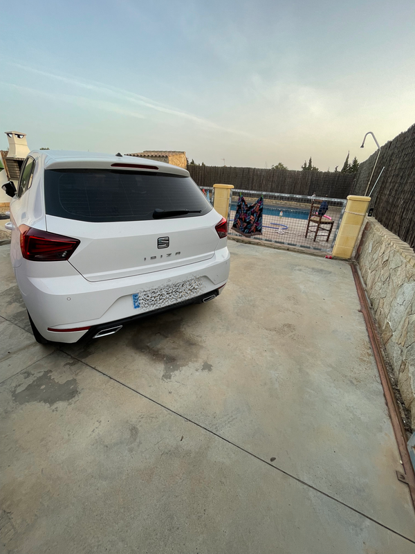 56E81FC9-3D87-4FC4-A6AC-452579EA517D