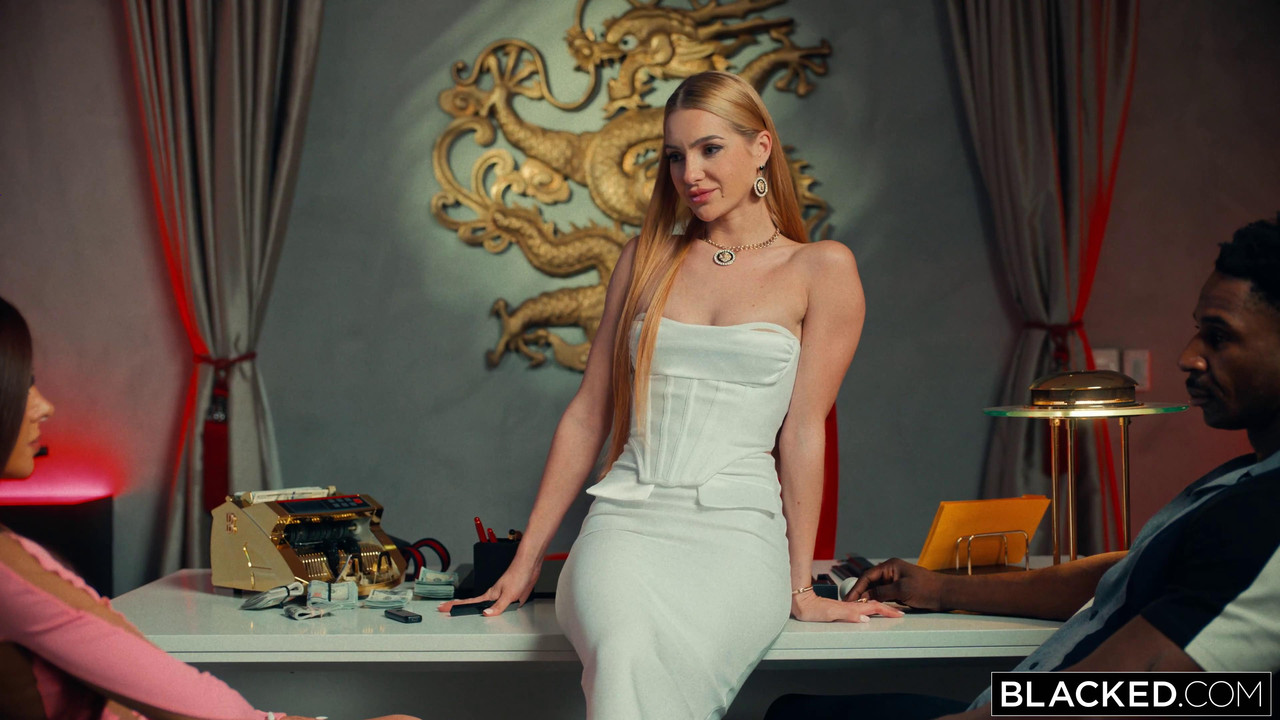 vlcsnap-2023-09-17-04h18m30s236