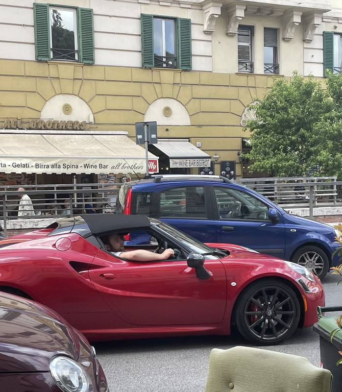 3A8555B9-ADC8-4279-B627-7057577FFC82