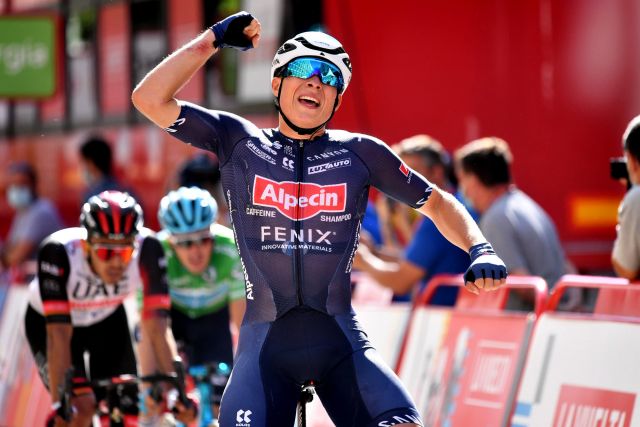 Lesultanza di Jasper Philipsen dopo il successo odierno (Bettini Photo) Lesultanza di Jasper Philipsen dopo il successo odierno (Bettini Photo)