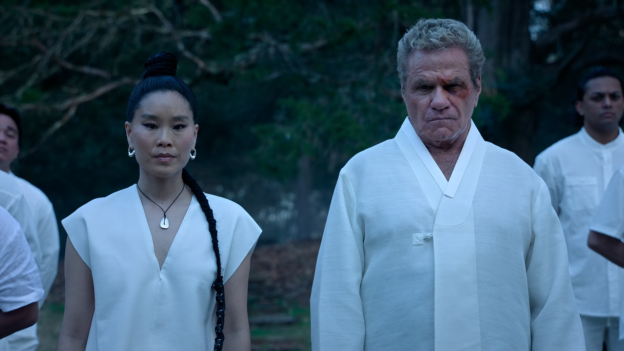 Cobra.Kai.S06E11.Into.The.Fire.1080p.10bit.NF.WEB-DL.DDP5.1.HEVC-Vyndros.mkv_snapshot_01.11_[2025.03