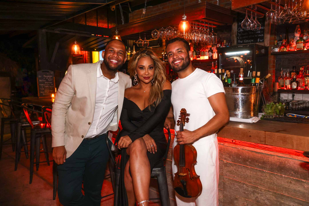 live music dinner aruba