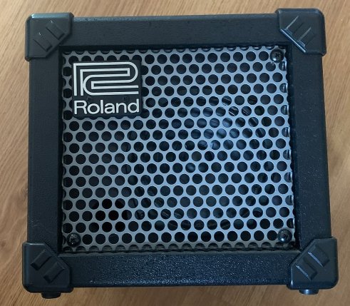 Roland-Micro-Cube-2007-1-watt.jpg