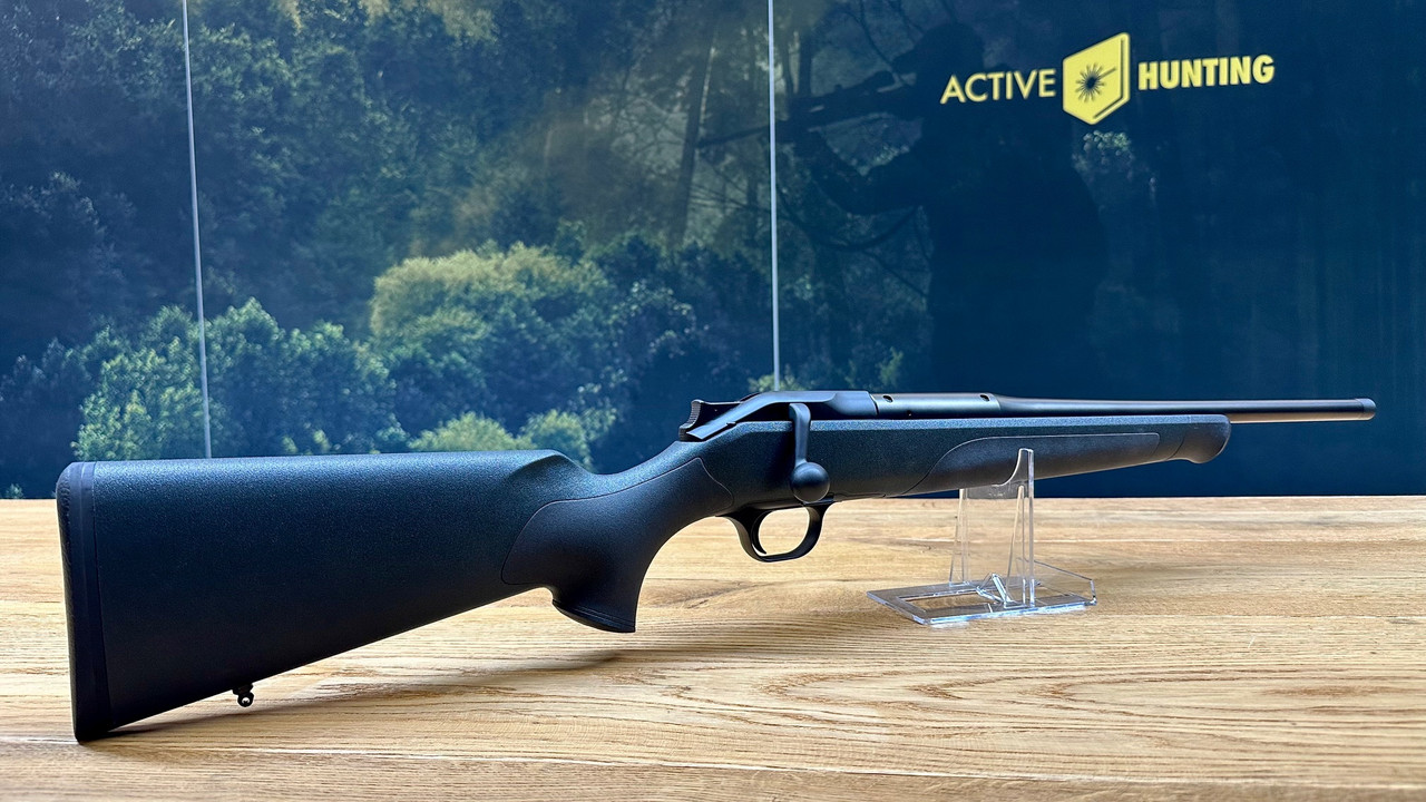 Blaser-R8-Grün-Kurz