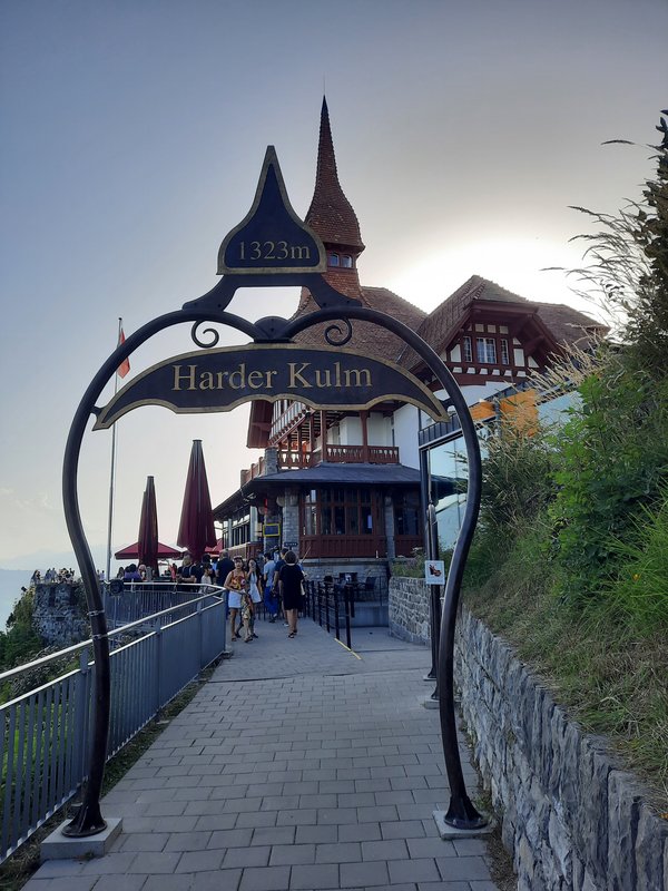 Suiza: nueve días en transporte público. - Blogs de Suiza - Dia 23. Interlaken: Harder Kulhn (10)