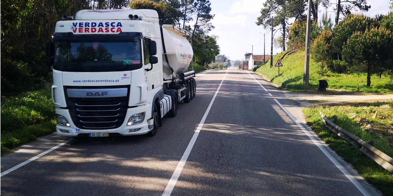 59-2015-DAF-XF-Euro6-460-Space-Cab-27-03-2020.jpg