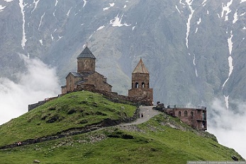 01 Гергеті Самеба