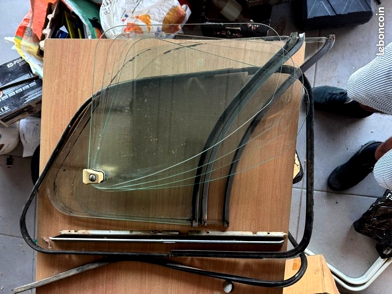 vitre coulissante avant 1980