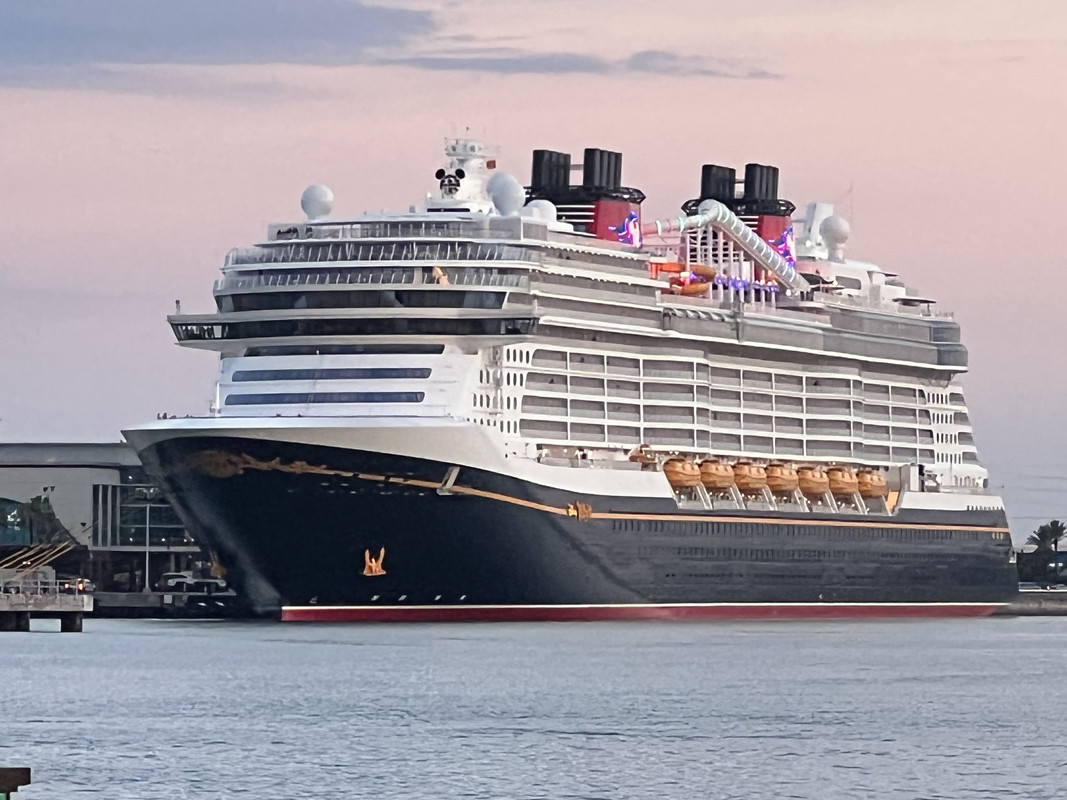 87889B48-D418-4E79-BA7A-F2E2EB2A71ED