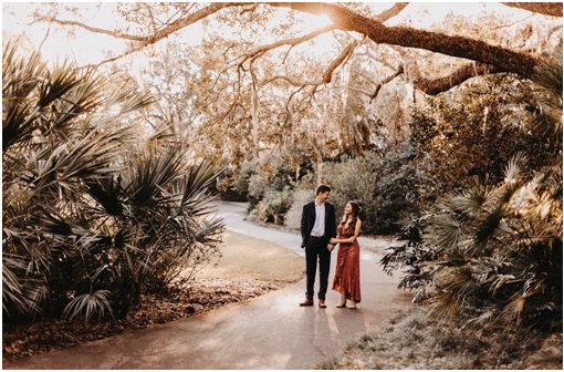 How to Prepare for Your Engagement Photo Session: A Step-by-Step Guide