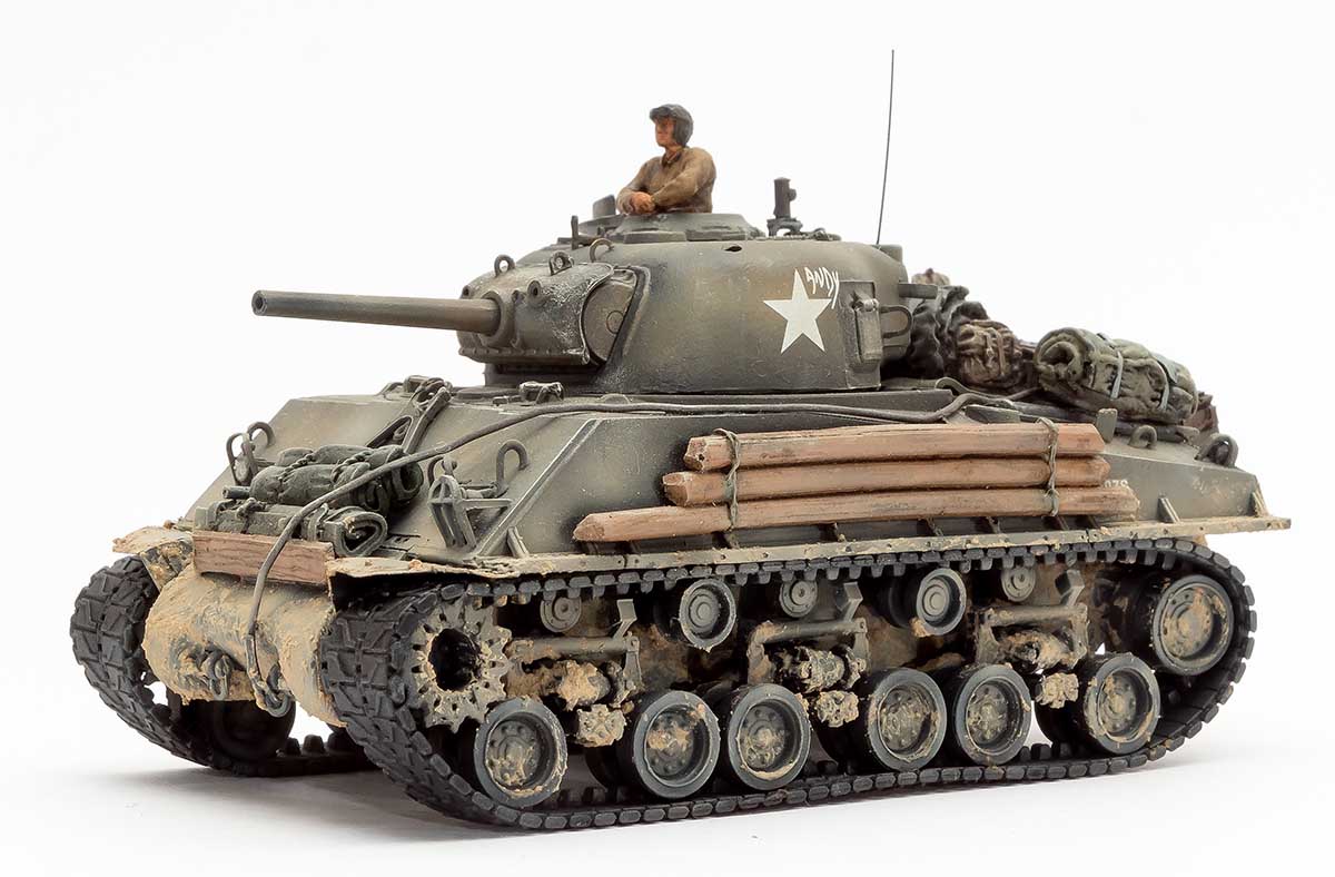 1/72 Dragon Sherman M4A3 105mm (HVSS) 