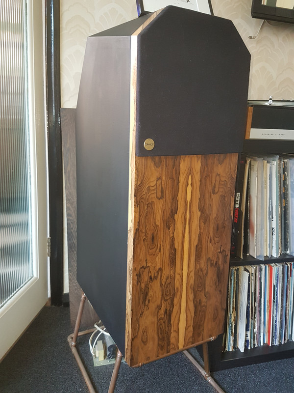 15977556651937460451063102099550