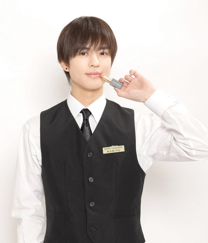 Cosmetic-Play-lover-5