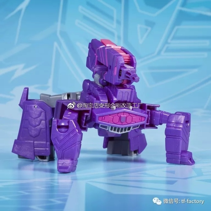 Transformers-Cyberverse-Warrior-Class-Shockwave-007