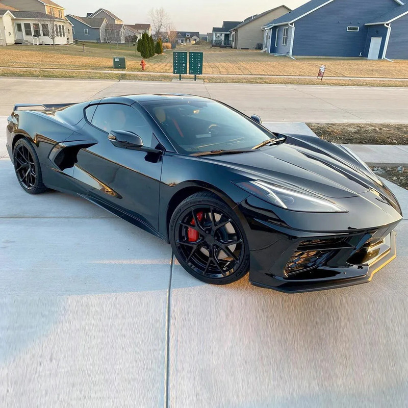 Chevy-Corvette-C8.jpg