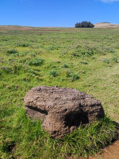 Poike:Ahu Kiri Reva-Papa u'i hetu'u-Ana o Keke-Té Ahu Moai Tea-Maunga - Isla de Pascua - Chile (6)