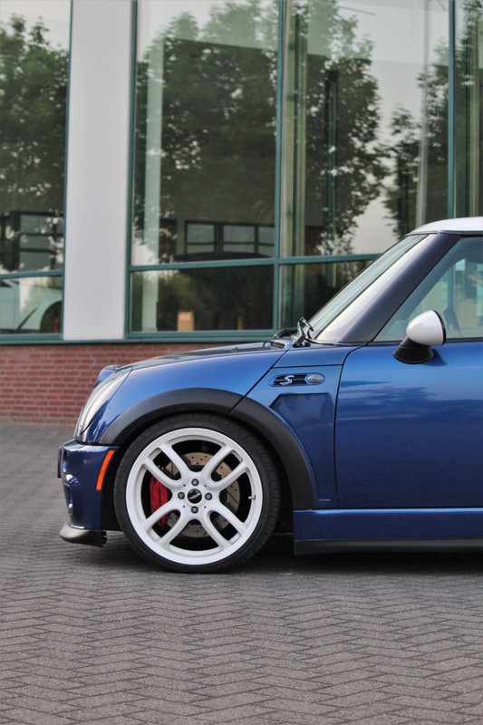 4B1B9C04-002E-4F45-92EF-0D26C7756BE2