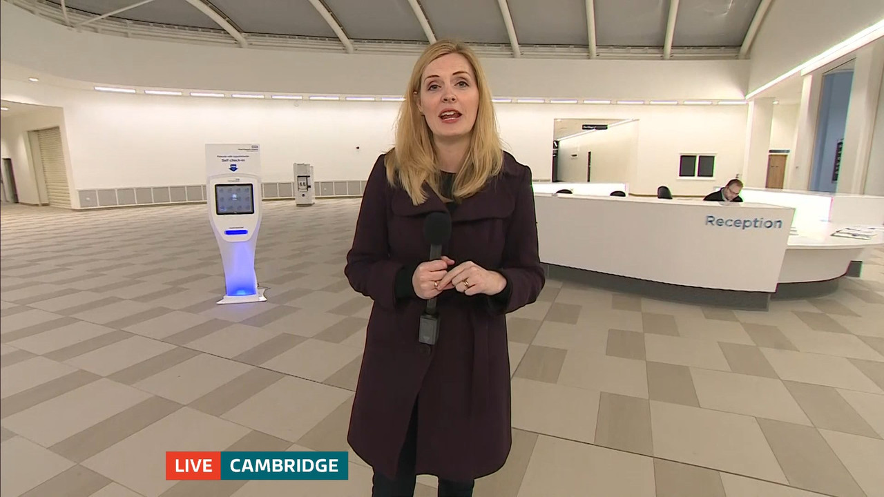 25 January - 18.00.00 - ITV News London. The latest news and wea
