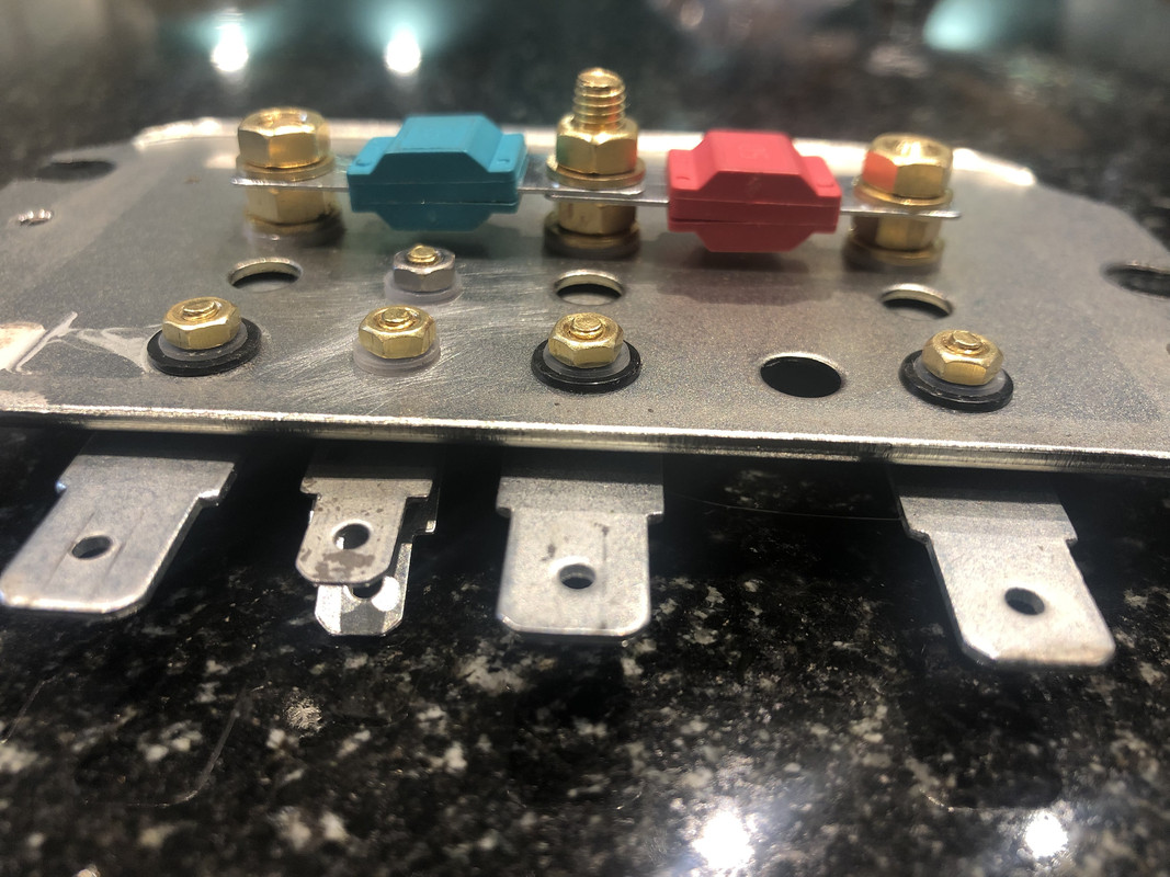 907B7077-2873-4043-8946-31BF06B130BC