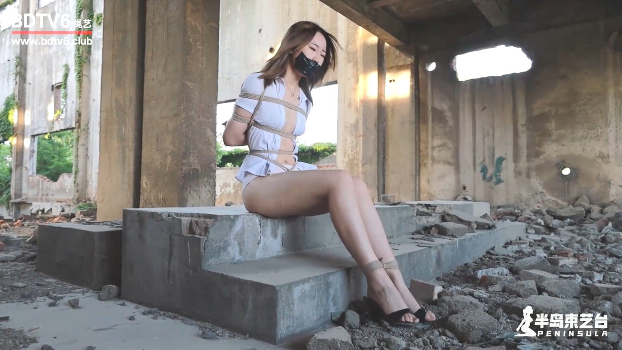 半岛束艺 末日工厂 小蛇.mp4_20210629_131817.212