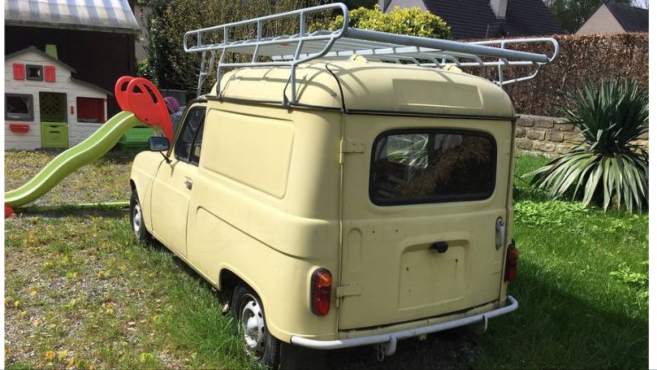 7A99F799-AA8E-4A53-AB05-74A712E95C95