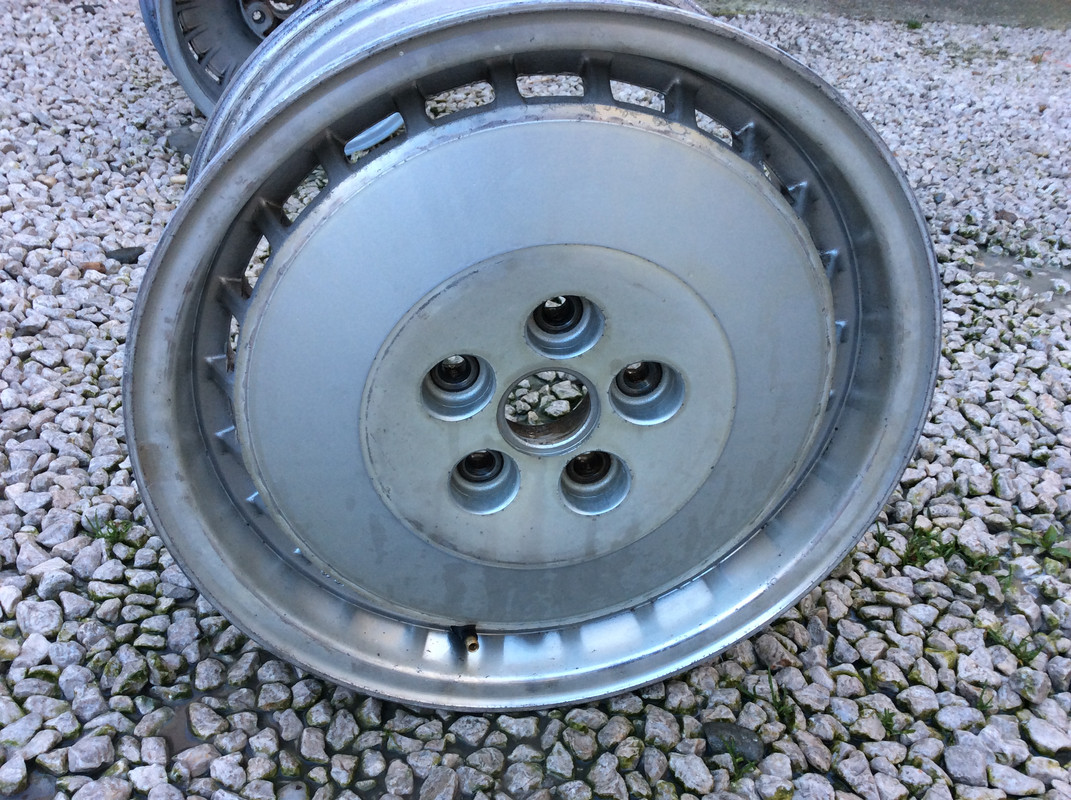 3D6DC292-E12E-4DE9-9F47-419D61DEA3CC