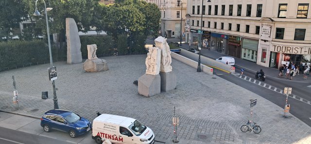 Viena: La ciudad de la música, de las artes y de los sueños - Blogs de Austria - Dia 1: Museo Sisí, biblioteca nacional, Opera y Free tour (54)