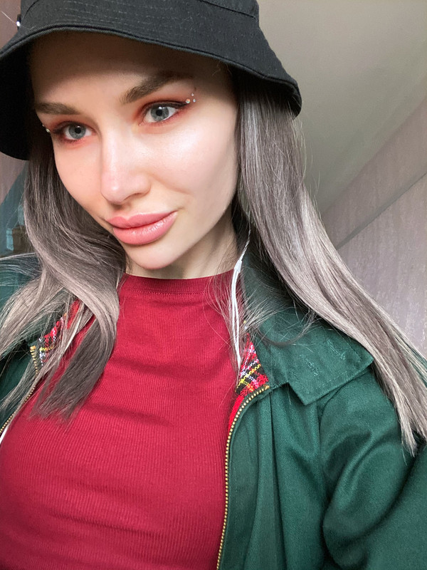 901FC5F5-D030-407E-A2C4-562DA8164F7B