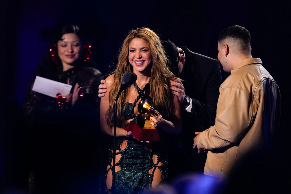 Shakira sigue facturando, ahora prepara su propia serie documental