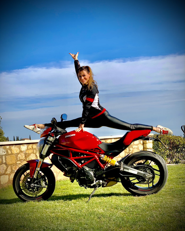 EF89FFF3-0FB7-485B-9642-6103C884C4AA