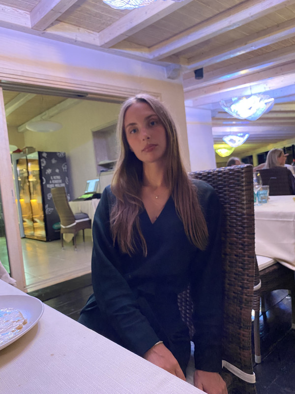 8A1F3D5D-6C58-4EAF-A9B4-0C614A27D00C