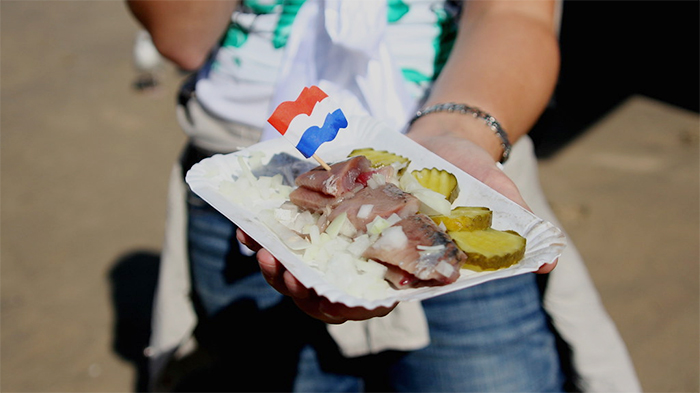 Haring, kuliner khas Belanda berupa ikan