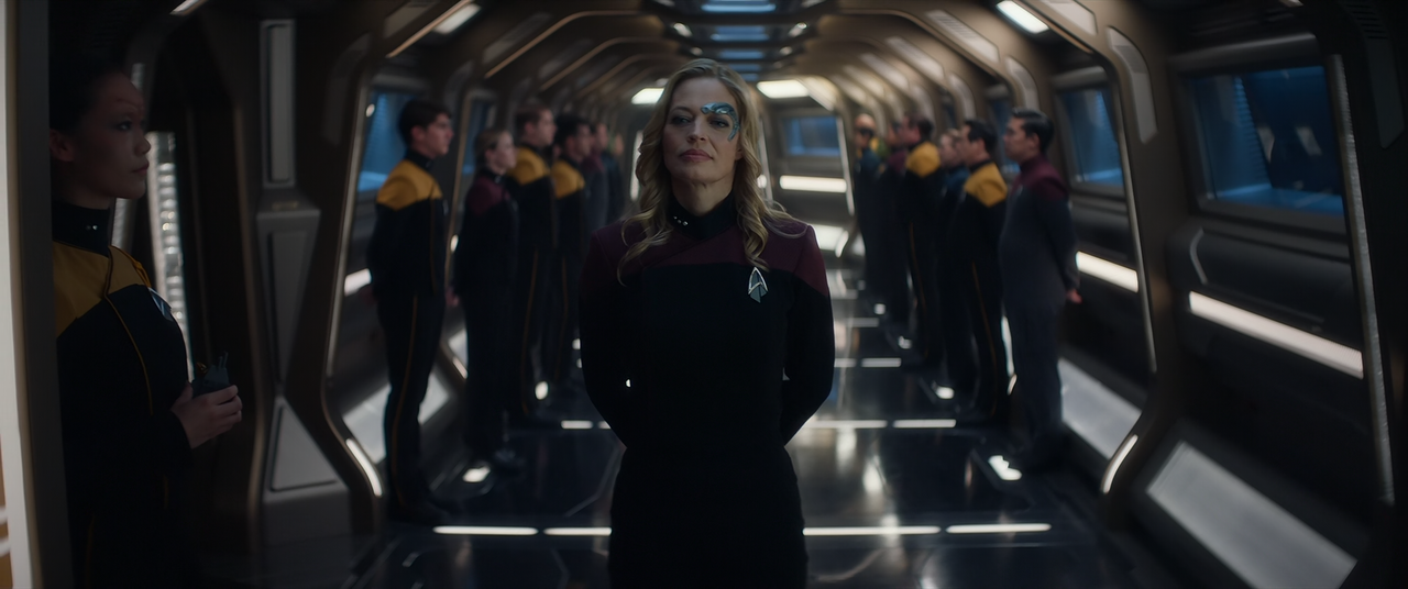 Star.Trek.Picard.S03E01.Part.One.The.Next.Generation.1080p.10bit.BluRay.AAC5.1.HEVC-Vyndros.mkv_snap