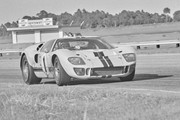 1967 International Championship for Makes 67day01-GT40-MKII-BMc-Laren-LBianchi-9