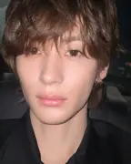 weverse_20250627193654-1_copy_623x779