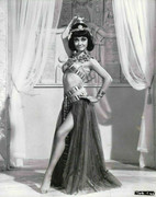 amanda-barrie-a32