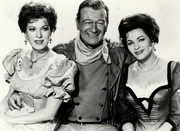 Yvonne-De-Carlo-c79